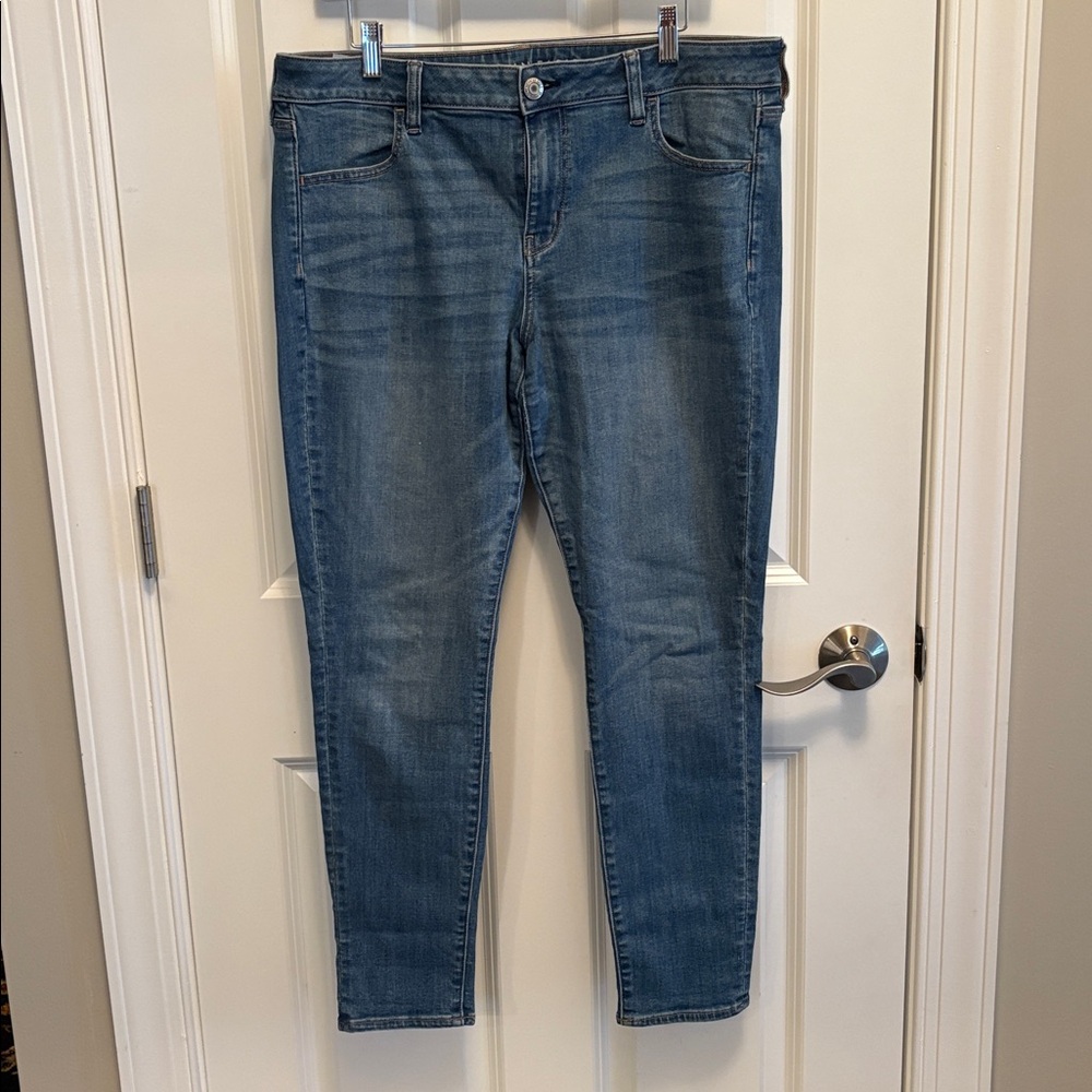 American Eagle Outfitters Blue Jeans